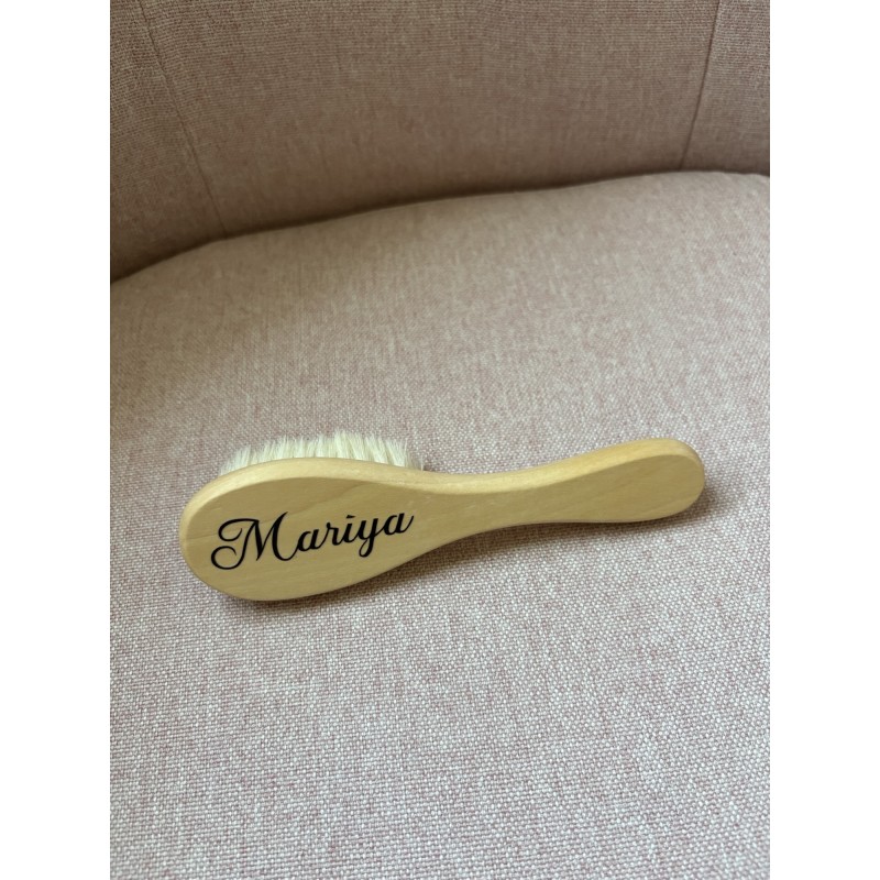 Brosse à cheveux bébé